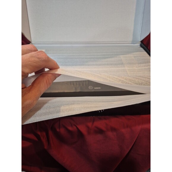 New Ugee HK1060 Pro Graphics Tablet Never Removed From Package Draw On Computer - Picture 4 of 5